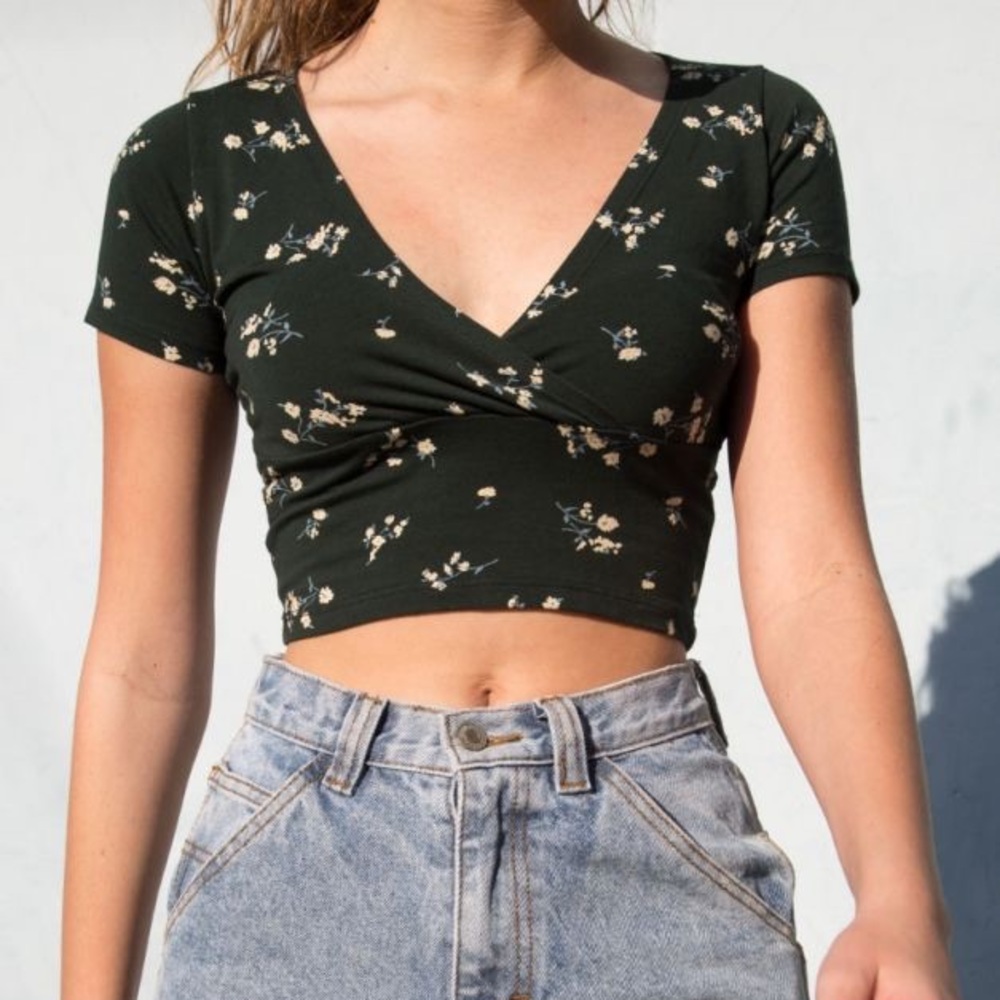 green and yellow flroal amara top